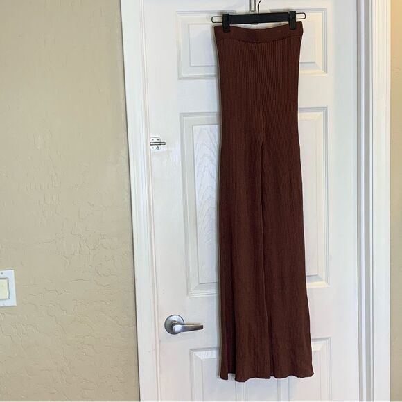 Showpo Zyanya Ribbed High Waisted Wide Leg Pants Size 2 Color Chocolate - Picture 4 of 9
